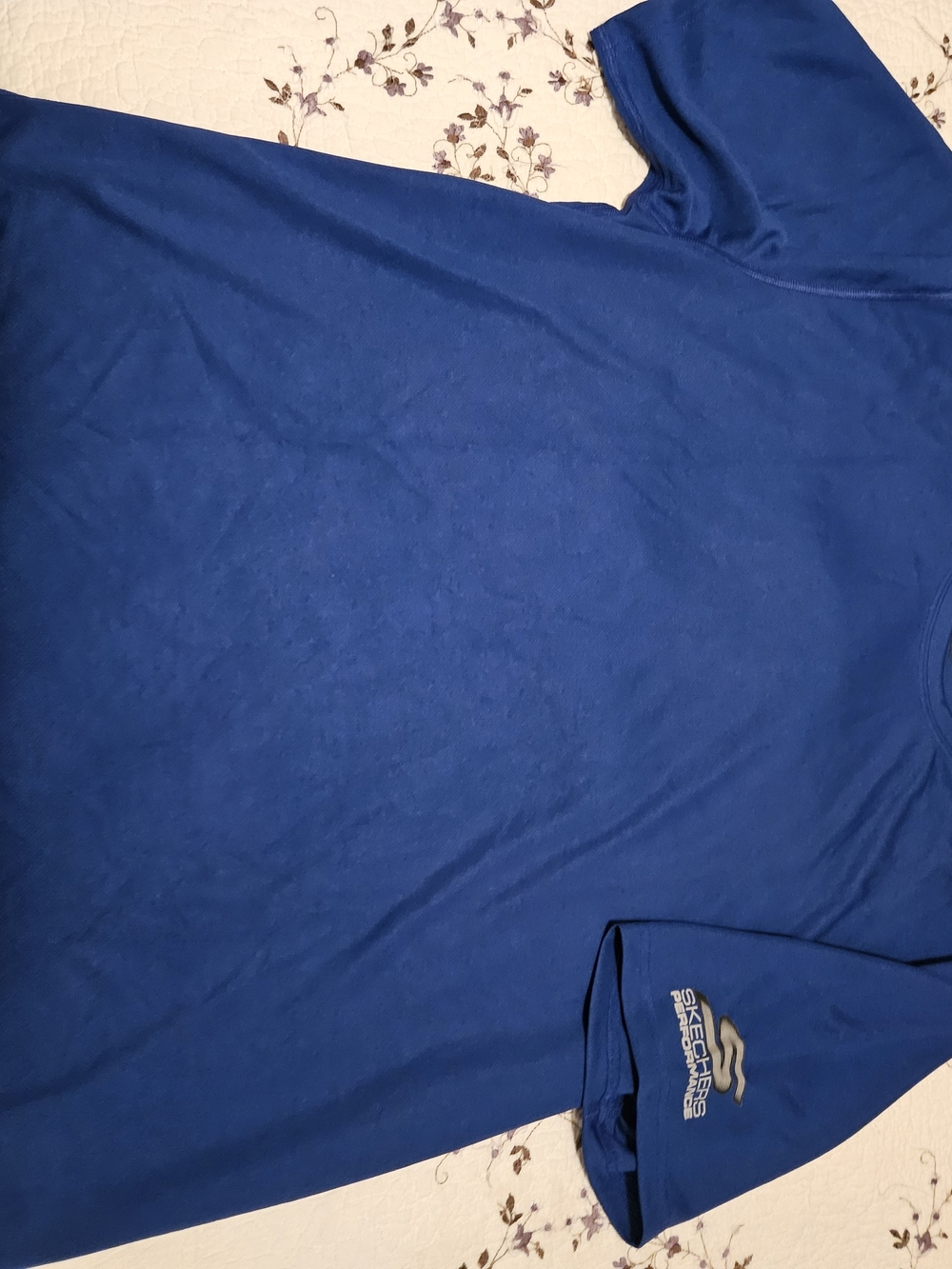 Skechers Men's Short Sleeve Tee in Blue